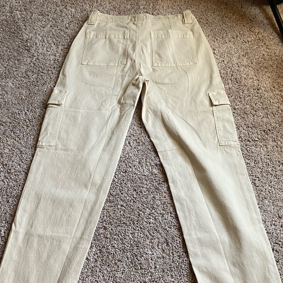 American Eagle Cargo Pants - Picture 3 of 3